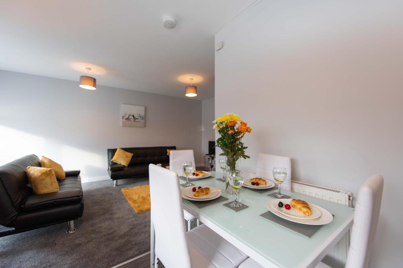 Premier - Wishaw En-Suite Apartment Buitenkant foto