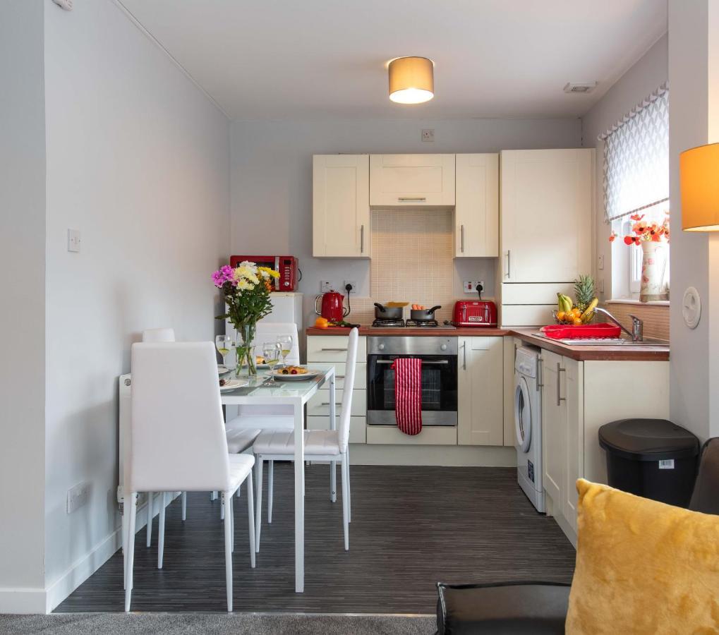 Premier - Wishaw En-Suite Apartment Buitenkant foto