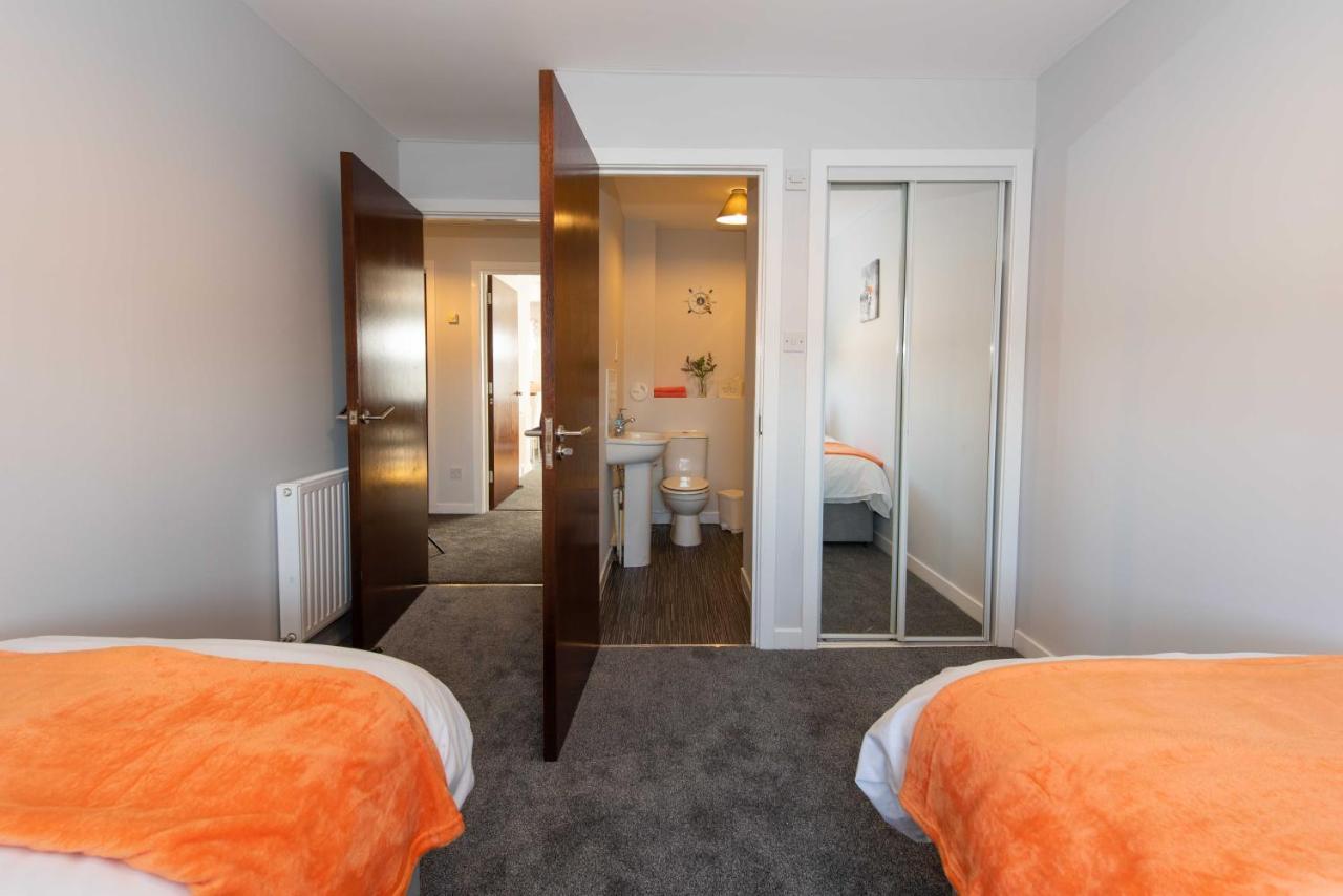 Premier - Wishaw En-Suite Apartment Buitenkant foto